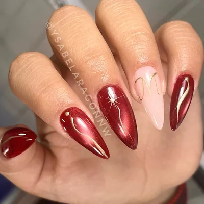 Resultado de extensión de uñas, pero desliza y observa el antes. 
Reserva tu ate