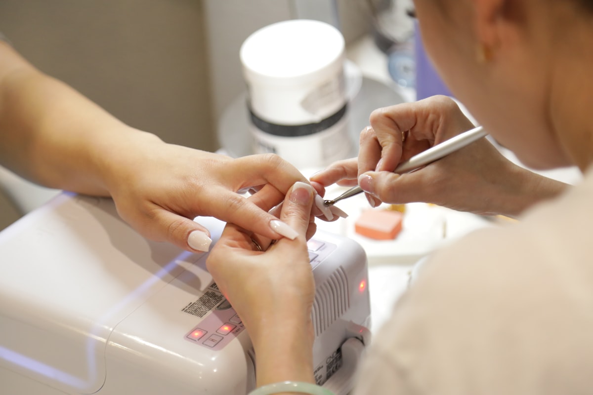 Gel, kapping o soft gel: ¿cuál te conviene? Guía sin tecnicismos